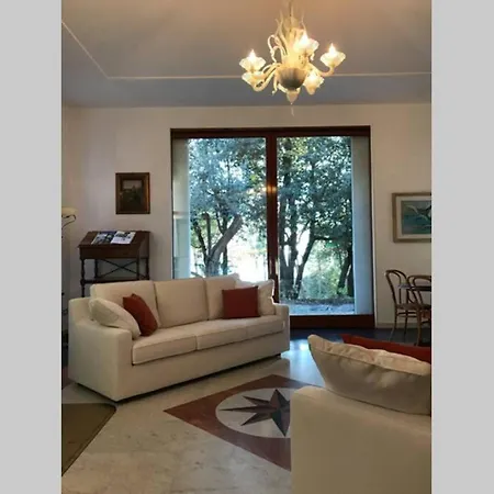 Soldati Villa Tellaro